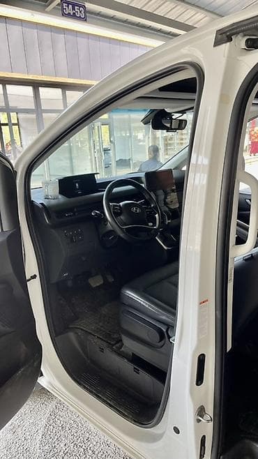 ravon spark: Hyundai Staria: 2022 г., 2.2 л, Автомат, Дизель, Минивэн — 8