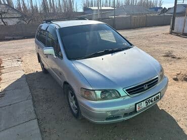 очень срочно продам авто: Honda Shuttle: 1996 г., 2.3 л, Автомат, Газ, Универсал — 1