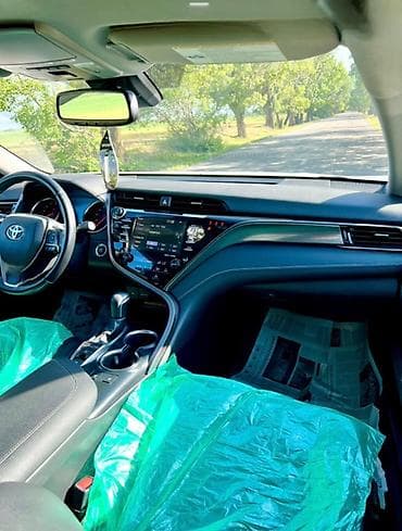 Продажа авто: Toyota Camry: 2020 г., 2.5 л, Автомат, Бензин, Седан — 4