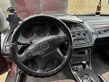 Унаа сатуу: Honda Accord: 2002 г., 1.8 л, Автомат, Бензин, Хетчбек — 6