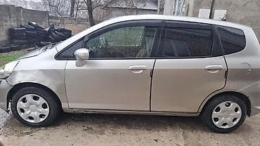 фит 2015: Honda Fit: 2005 г., Автомат, Бензин, Хэтчбэк — 2