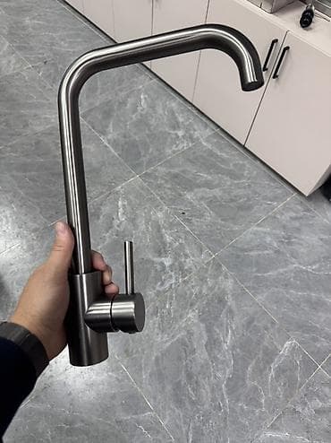 смеситель кухонный: Кухонный смеситель SELLIUM, цвет графит (оружейная сталь), материал — 3