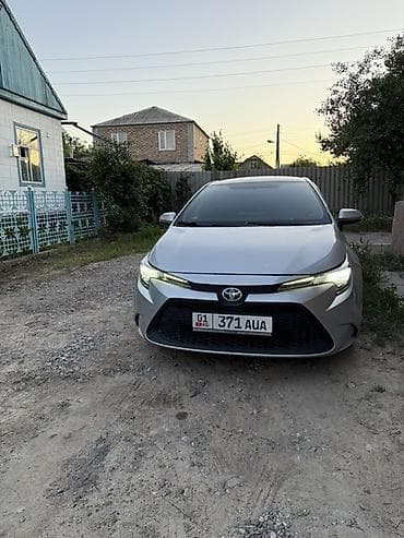 corolla: Toyota Corolla: 2019 г., 1.8 л, Вариатор, Гибрид, Седан — 5