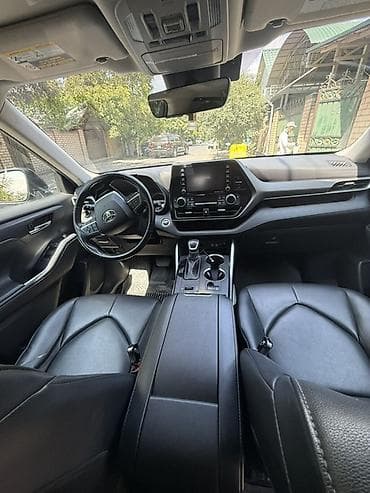 hongqi ehs9: Toyota Highlander: 2022 г., 3.5 л, Автомат, Бензин, Кроссовер — 6