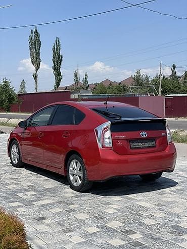 таяота приус: Toyota Prius: 2012 г., 1.8 л, Вариатор, Гибрид, Хэтчбэк — 4