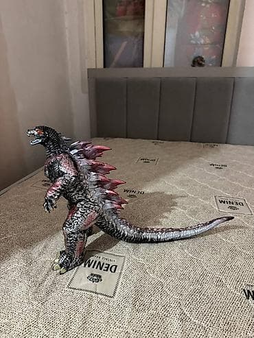 Детская одежда и обувь: Большой монстр ГОДЗИЛЛА из софт винила, при нажатии на кнопку издает — 2