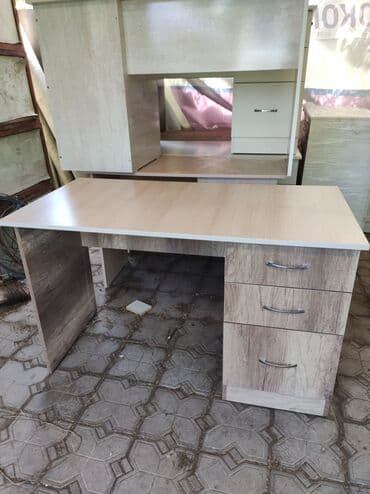 офисная мебель бишкек цены: Письменный стол, Новый — 2