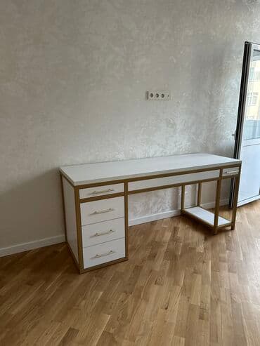 стол рабочий офисный: Компьютерный стол Размер стола (мм) : 1800х600х800 Возможен любой — 1