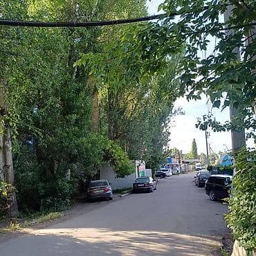 хаус кж бишкек: Продаю кирпичный дом (2 этажа) + магазин, село Манас (авиагородок) — 1