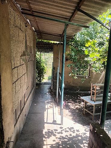 Дома: Частный уйдон без хозяин Квартира берилет маевкада жолдун боюнда 3 — 8