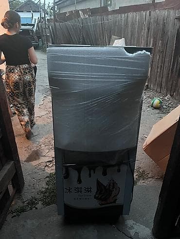 Профессиональный аппарат для мягкого мороженого (софт). Напольная