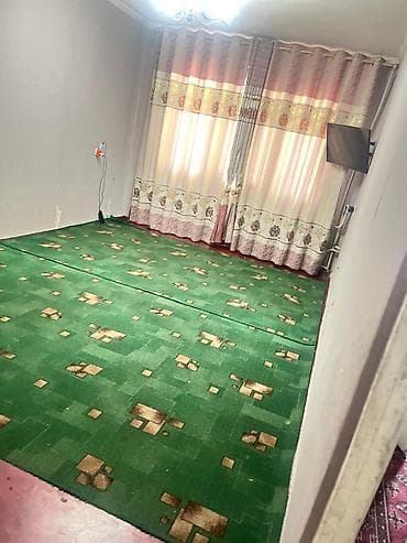 юг 2: 2 комнаты, 44 м², 104 серия, 1 этаж, Старый ремонт — 1