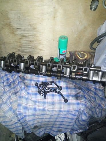 Продаю распредвал на Паджеро 2 об 2.5