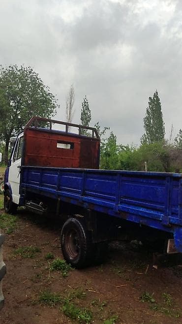 куб бетон: Грузовик, Mercedes-Benz, Стандарт, 3 т, Б/у — 4
