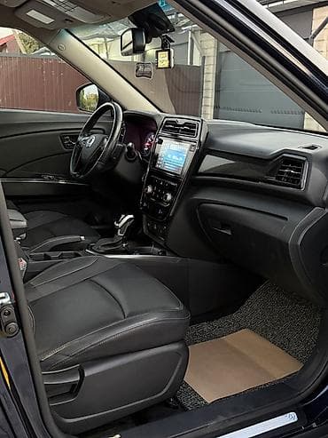 киргизия рынок авто: Ssangyong Tivoli: 2019 г., 1.5 л, Автомат, Бензин, Кроссовер — 10