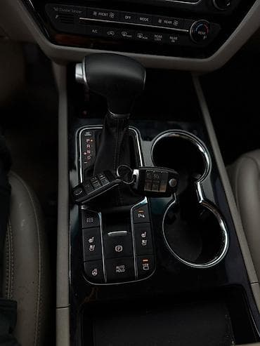 сколько стоит kia: Kia Carnival: 2019 г., 2.2 л, Автомат, Дизель, Минивэн — 5