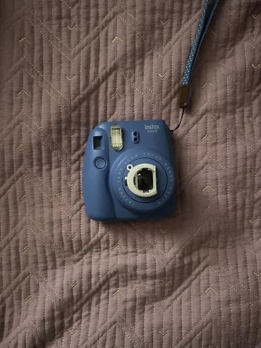 instax: Фотоаппарат моментальной печати Fujifilm Instax Mini 9, голубой. - — 1