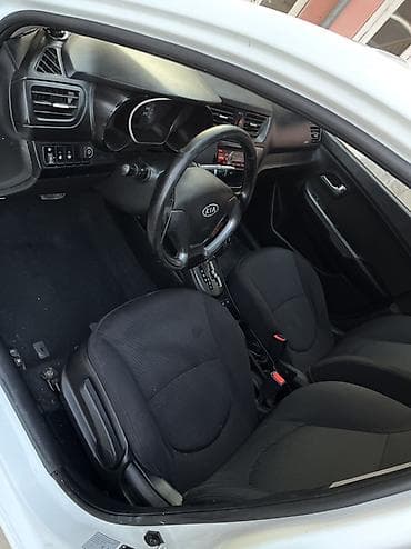 w210 e55 amg: Kia Rio: 2015 г., 1.4 л, Автомат, Газ, Седан — 5