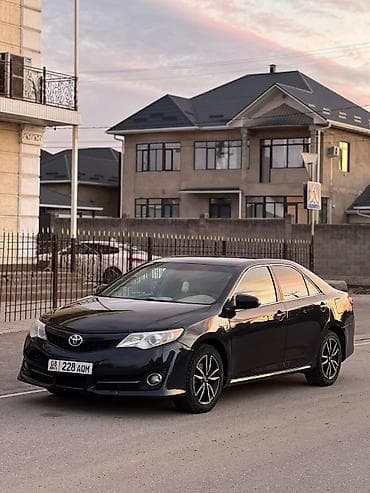corolla 2016: Toyota Camry: 2014 г., 2.5 л, Автомат, Гибрид, Седан — 7