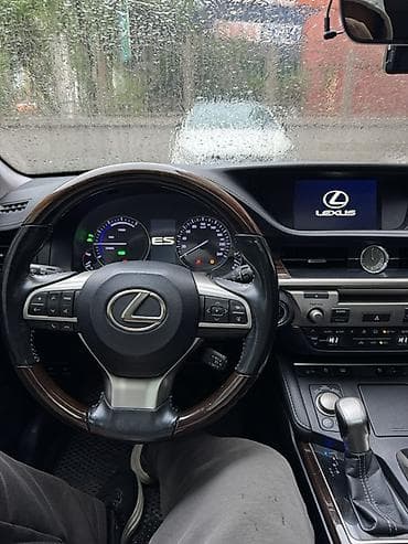 шторка бмв: Lexus ES: 2017 г., Гибрид, Седан — 5