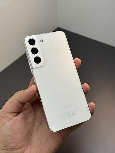 сокулук арал: Samsung Galaxy S22, Колдонулган, 128 ГБ, түсү - Ак, 2 SIM — 1