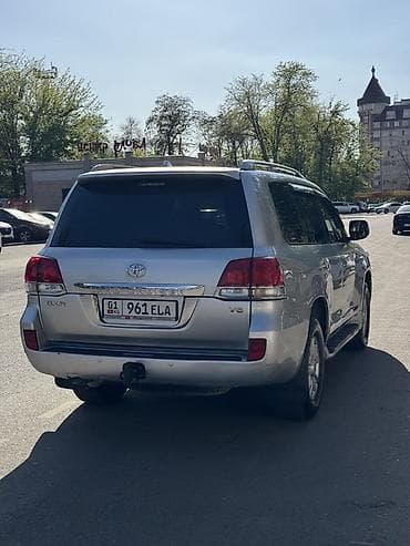 tlc 200: Toyota Land Cruiser: 2010 г., 4 л, Автомат, Бензин, Внедорожник — 2