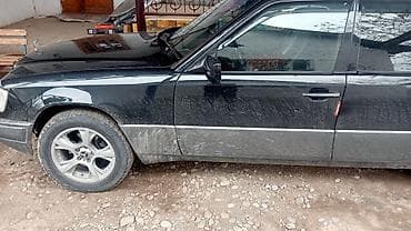 Mercedes-Benz W124: 1994 г., 3.2 л, Автомат, Бензин, Седан — 8