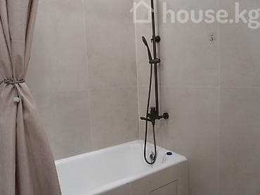 локал: 2 комнаты, 50 м², Элитка, 3 этаж, Дизайнерский ремонт — 5