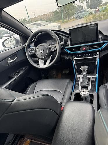 geely coolray: Kia K3: 2019 г., 1.6 л, Автомат, Гибрид, Седан — 8