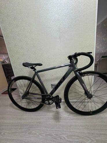 fixed gear купить бу: Шоссейный велосипед, Рама M (156 - 178 см), Новый — 1