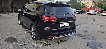 миксер машина: Kia Carnival: 2019 г., 2.2 л, Автомат, Дизель, Минивэн — 3