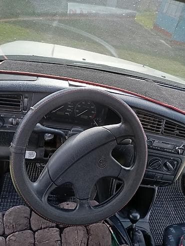 Volkswagen Golf Variant: 1993 г., 1.8 л, Ручные, Бензин, Универсал — 8