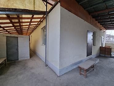 Дома: Продается кирпичный дом в тихом районе (Новопокровка) Район: начало — 9