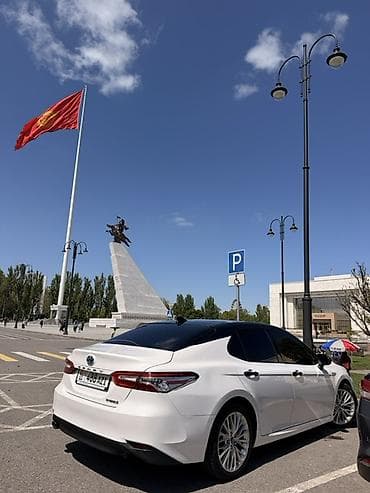 bud e5: Toyota Camry: 2019 г., 2.5 л, Автомат, Бензин, Седан — 4