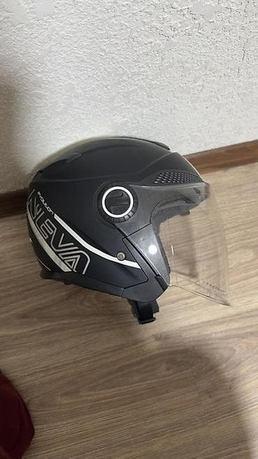 шлемы: 🪖 Мотошлем NEVA (открытый) — в хорошем состоянии Продаю мотошлем — 1