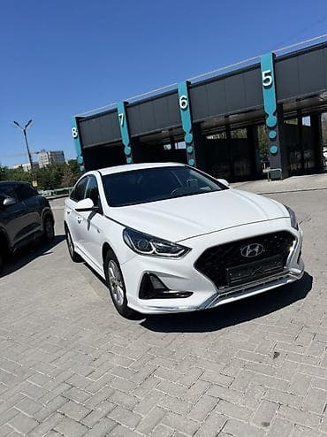 экономичный авто: Hyundai Sonata: 2019 г., 2 л, Автомат, Газ, Седан — 3