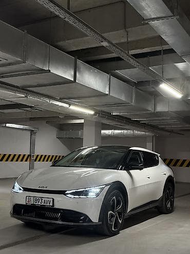 Kia EV6: 2024 г., Вариатор, Электромобиль, Хетчбек