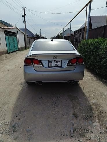 civic: Honda Civic: 2010 г., 1.8 л, Автомат, Бензин, Седан — 4