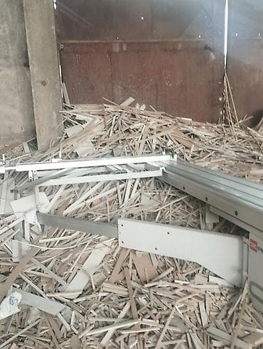 ламели для кровати: Обрезки и рейки из древесных материалов - Смесь узких реек и полос — 1