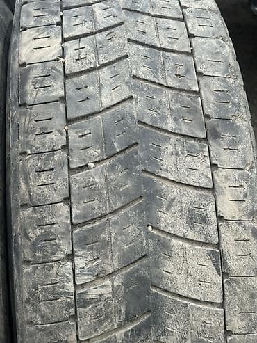 шины круглосуточно: Продаю комплект грузовых колес.
Размер 315/70/R22,5 — 5