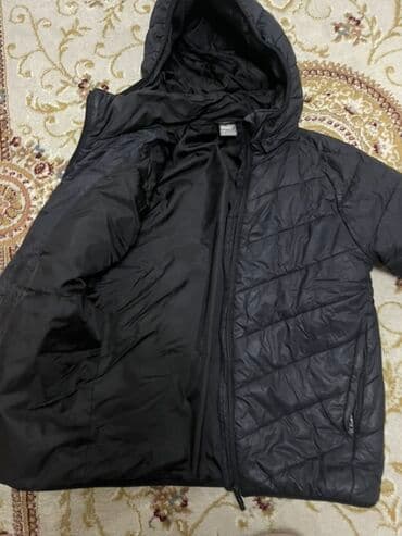 куртка рубашка: Куртка PUMA с капюшоном, черная, стеганая. Характеристики: - Бренд — 2