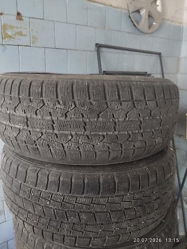 Резины 4 шт 225/55 R17 по 1000 сом
2 шт 225/50 R17 зимние по 1500 — 2