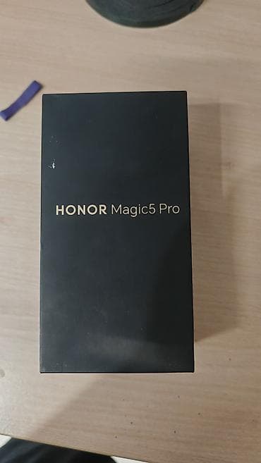 смартфон honor magic 8 pro: Продаю или обменяю свой личный смартфон Honor Magic 5 Pro. Это — 3