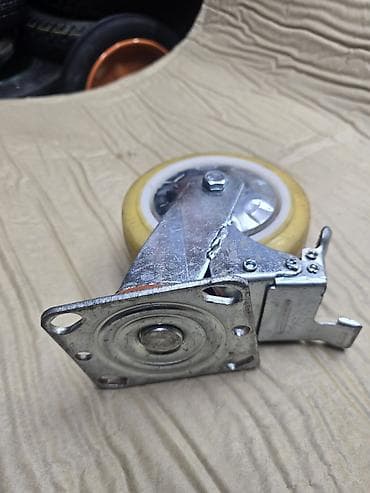 б у рейка: Колесики для мебели, Другой тип — 1