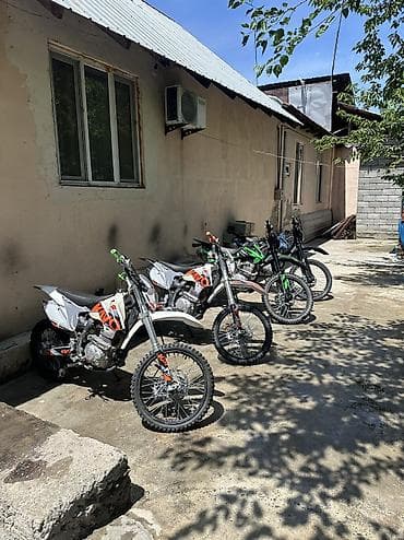 ybr 125: Эндуро/кроссовый мотоцикл 250 см³ (визуально класс китайских эндуро — 7