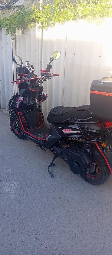 скутер каска: Тип скутера 150 куб. см, Бензин, Б/у — 3