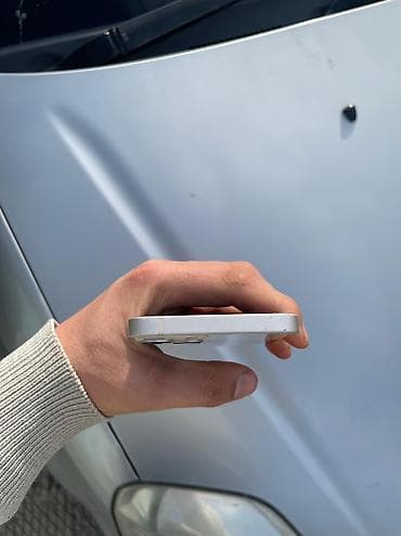 xiaomi l65m7 ea: IPhone 13, Б/у, 256 ГБ, Белый, 75 % — 5