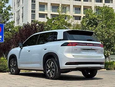 zimmer e9 pro: В наличии GAC Aion i60 от 2026 года - абсолютно новая. Запас хода: 210 — 3