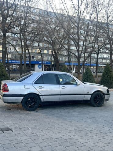 c class: Mercedes-Benz C-Class: 1994 г., 2.2 л, Автомат, Бензиновая, Седан — 4