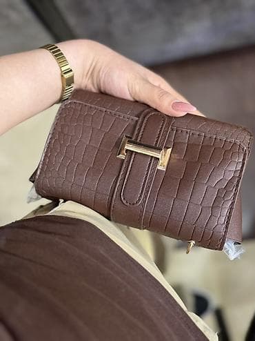 Классические сумки: Классическая сумка, Fendi, Материал: Искусственная кожа, Съёмный ремень, Женские — 10